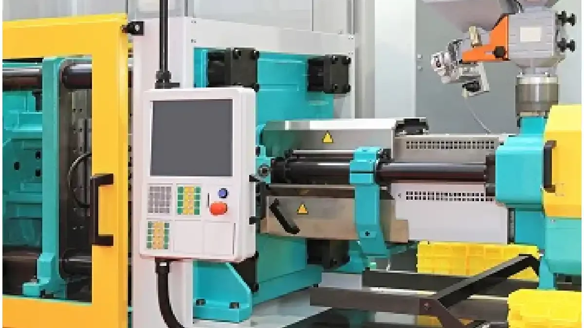 4 Types of Injection Molding Machines