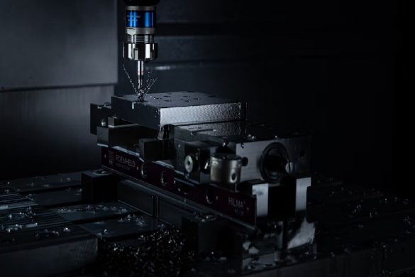 4 Types of Injection Molding Machines