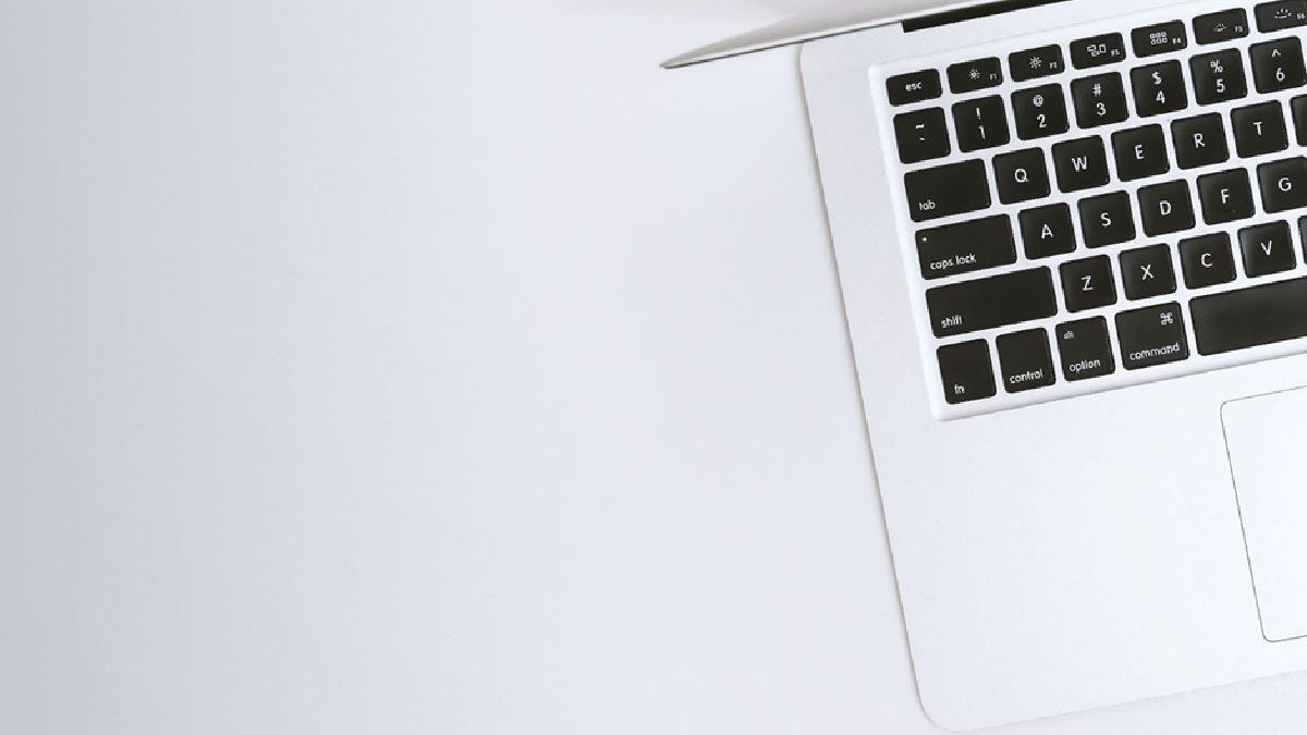 Bookmark webpages that you want to revisit in Safari on Mac