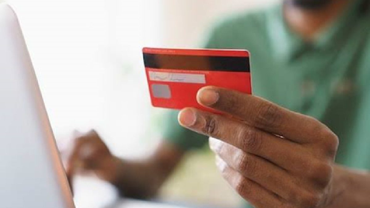 Pros and Cons of Collecting Rent Payments Online